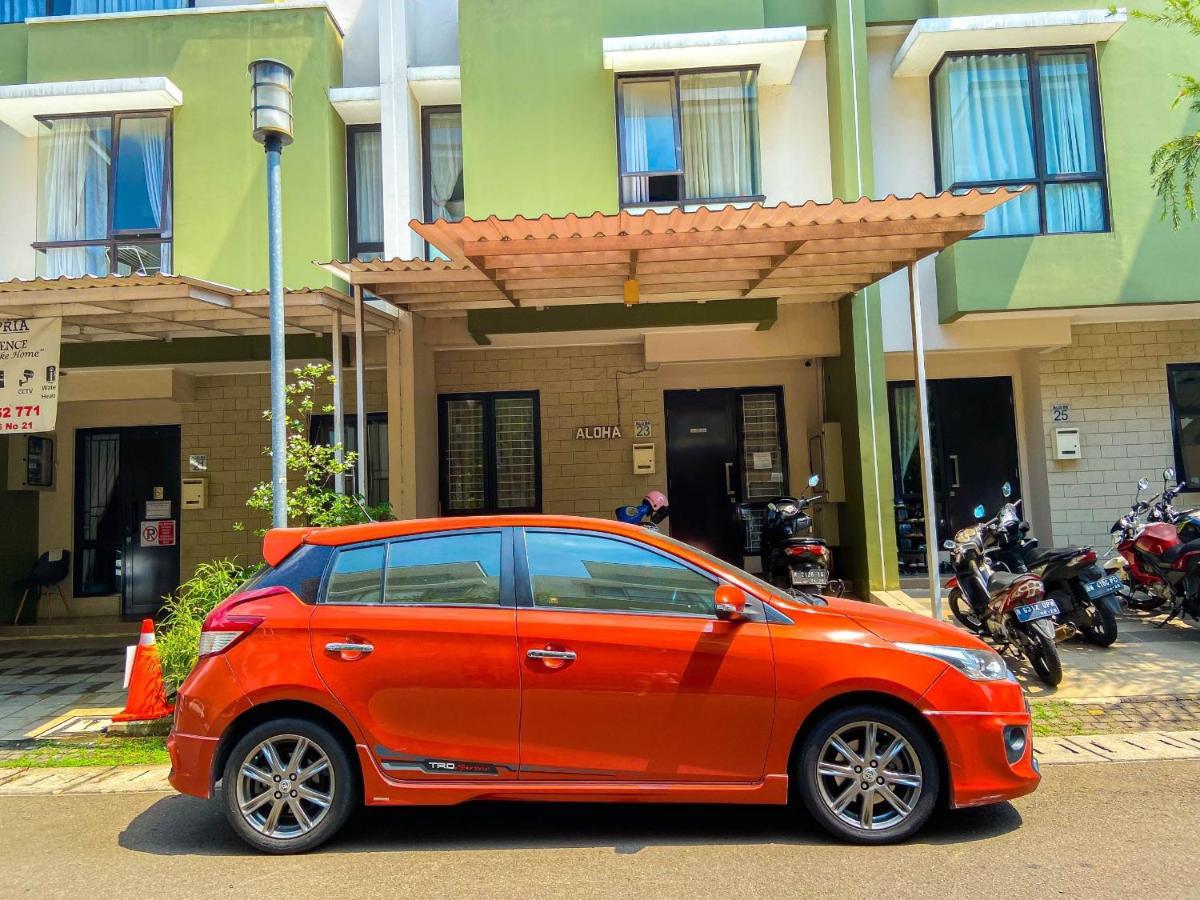 Aloha Guest House - 1 Male Only Tangerang Dış mekan fotoğraf